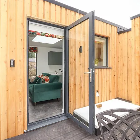 Brow Wood Cabin